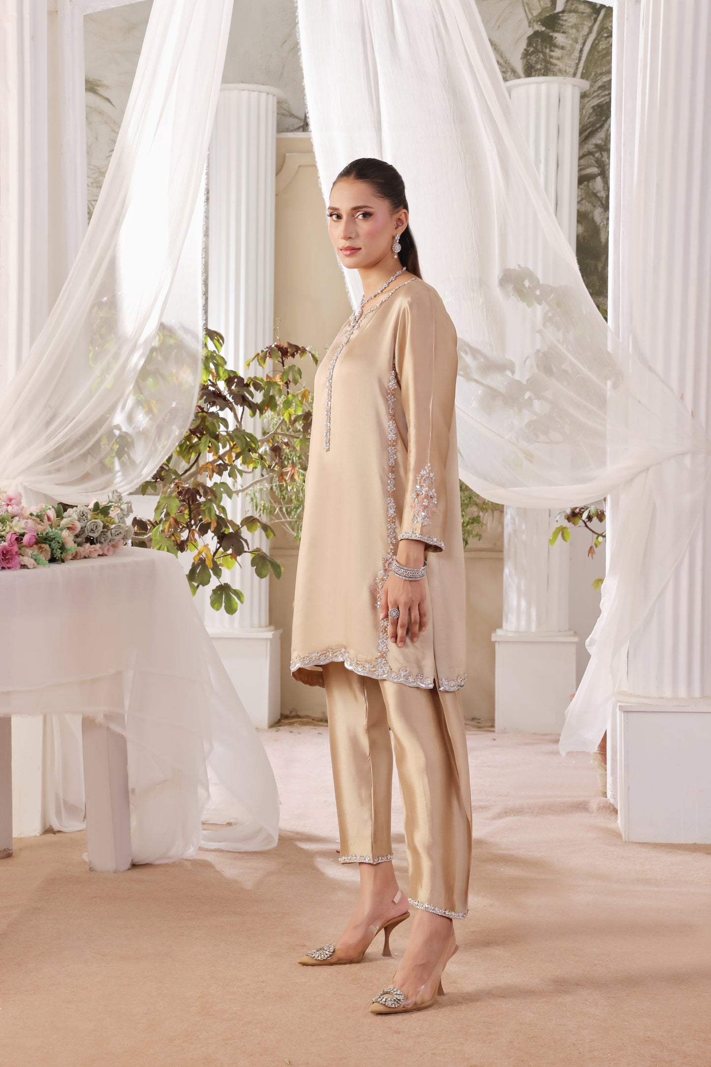 HAFSA MALIK - Celine