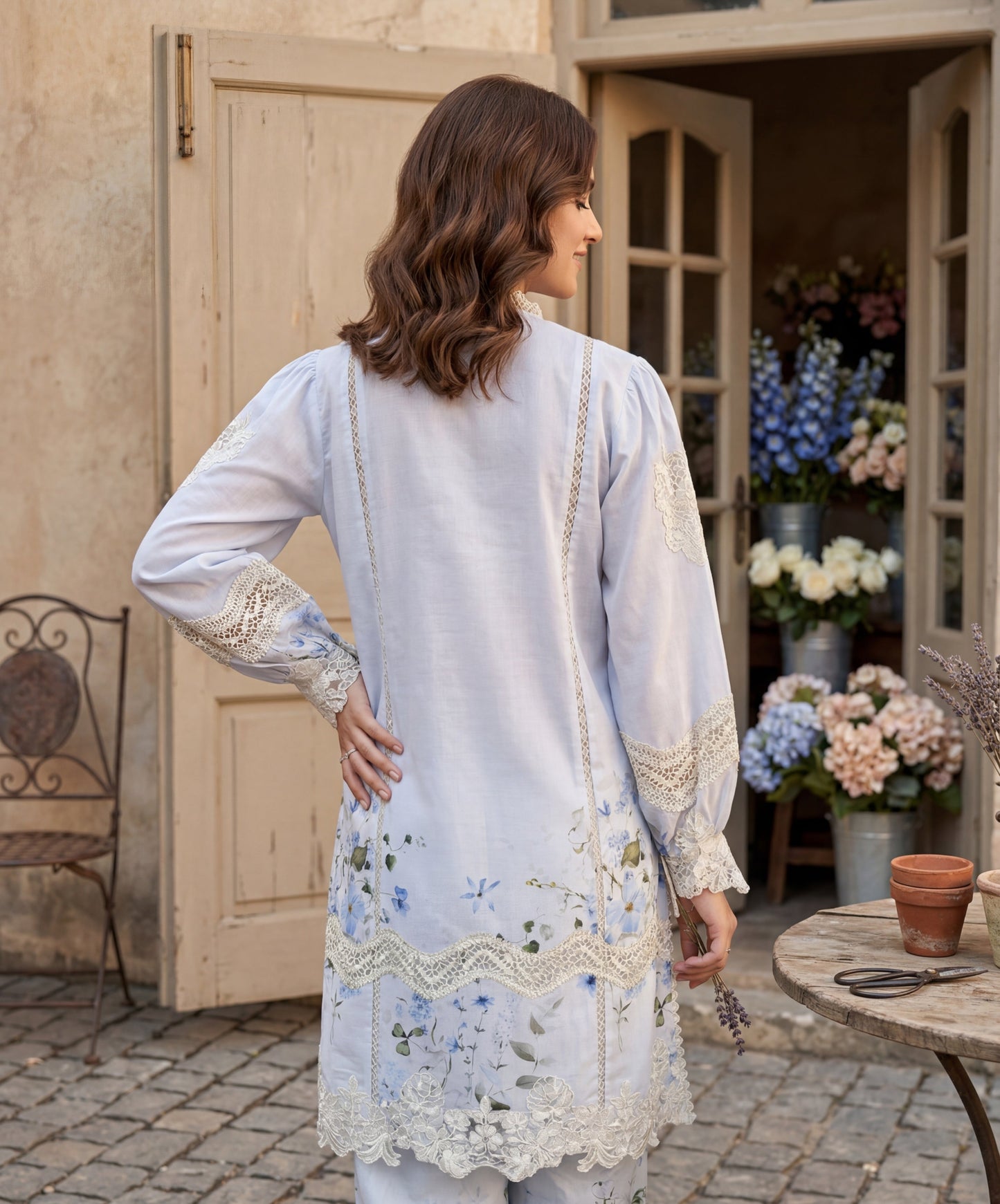 THREADS AND MOTIFS - Azure Blooms Lace-Trimmed