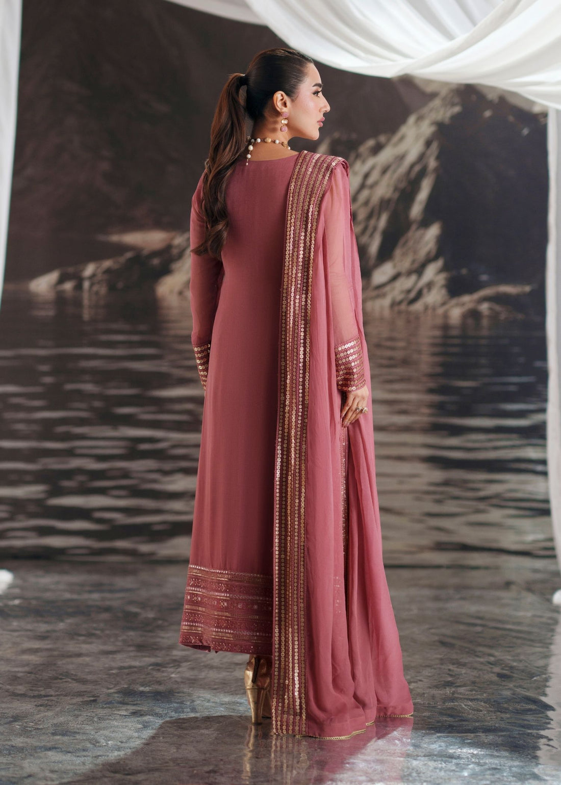 Mehak Yaqoob - Cyra