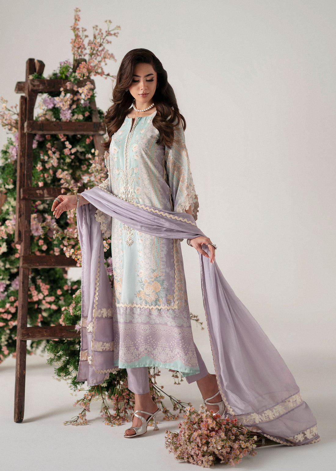 Mehak Yaqoob - Roselle