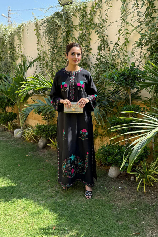 AMNA IQBAL - Black Embroidered Kaftan