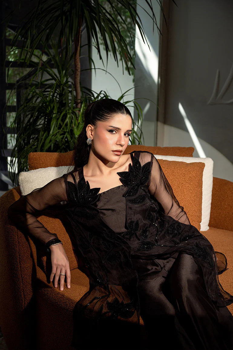 HUMAYUN ALAMGIR WOMENWEAR - Black Flower