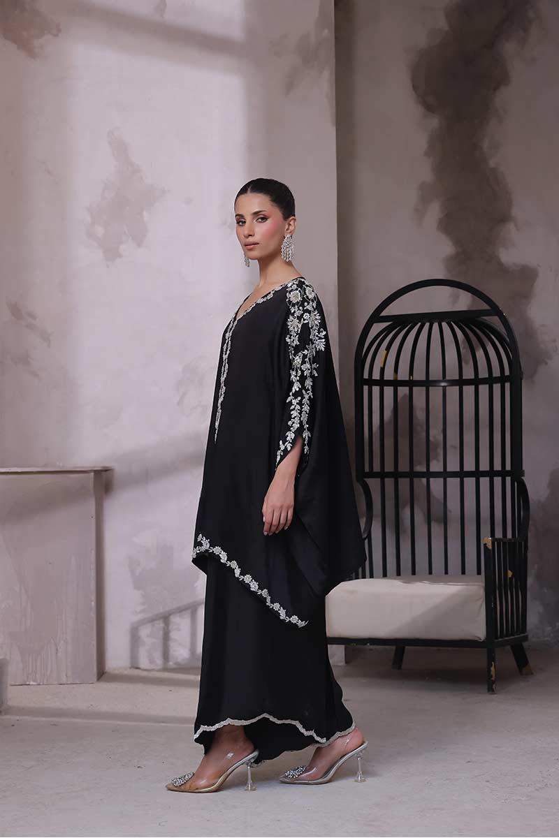 Hafsa Malik - Layla