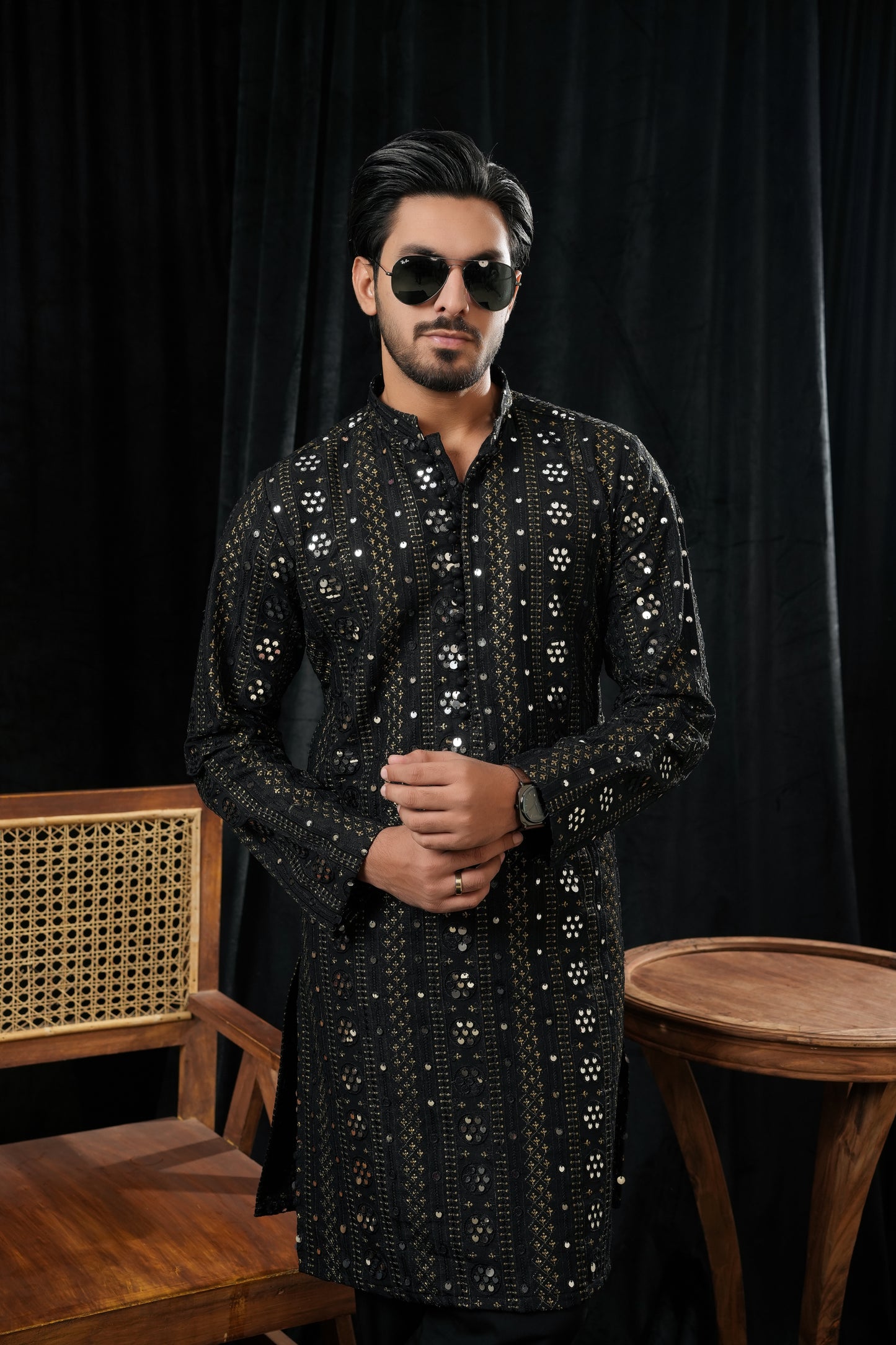 KUNZUL CHANNAR MENSWEAR - Pattern Embridered Kurta Trouser