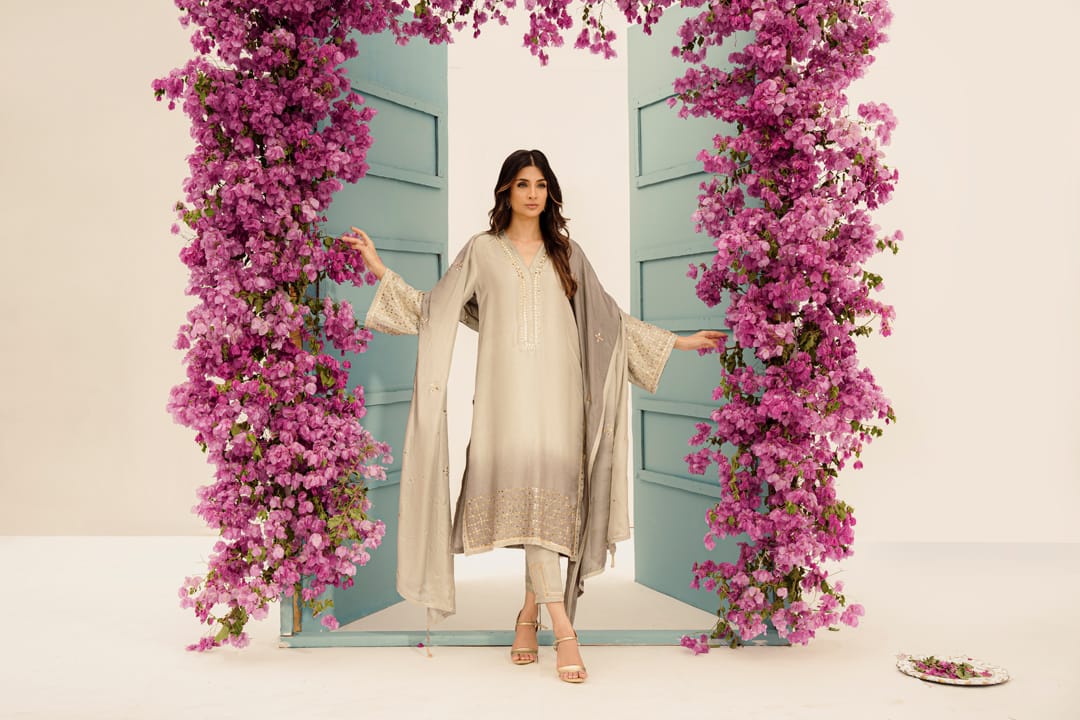 KOMAL LAKHANI- Gray Ombre Kamdani