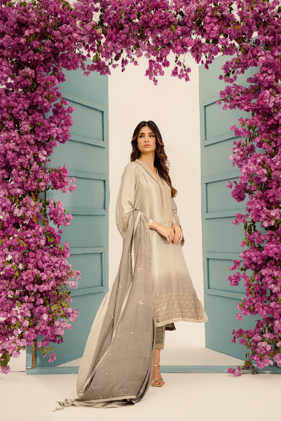 KOMAL LAKHANI- Gray Ombre Kamdani