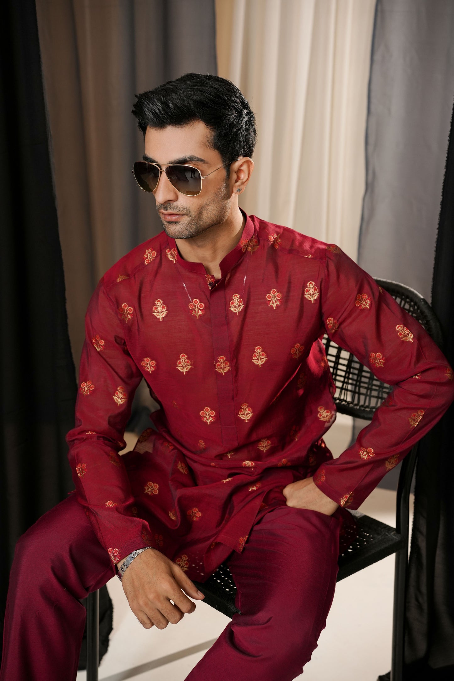 KUNZUL CHANNAR MENSWEAR - Red Kurta Trouser