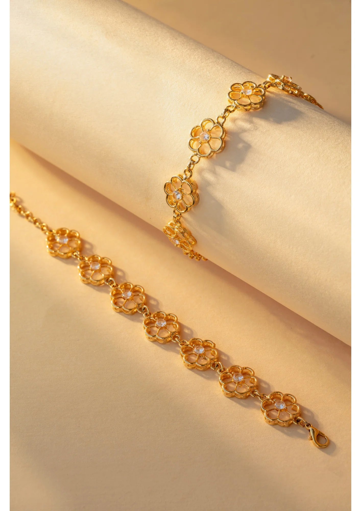ESFIR - Rosette bracelet