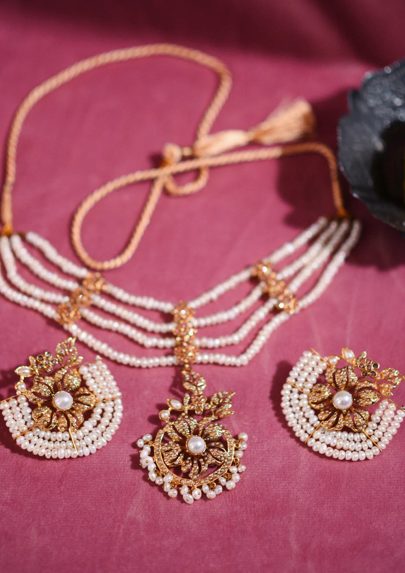 ESFIR - Rosewood Choker