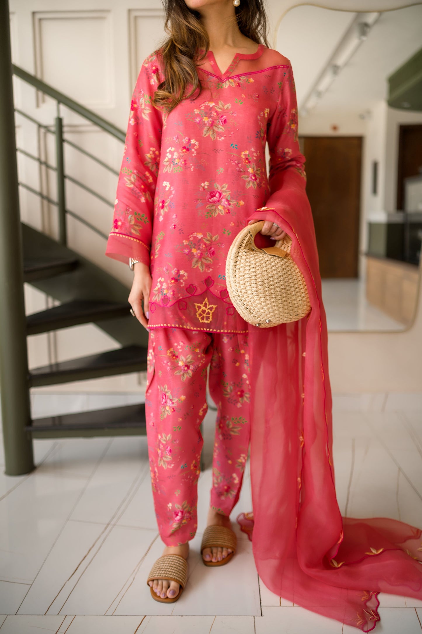 UZMA AFSHEEN - Berry Crush