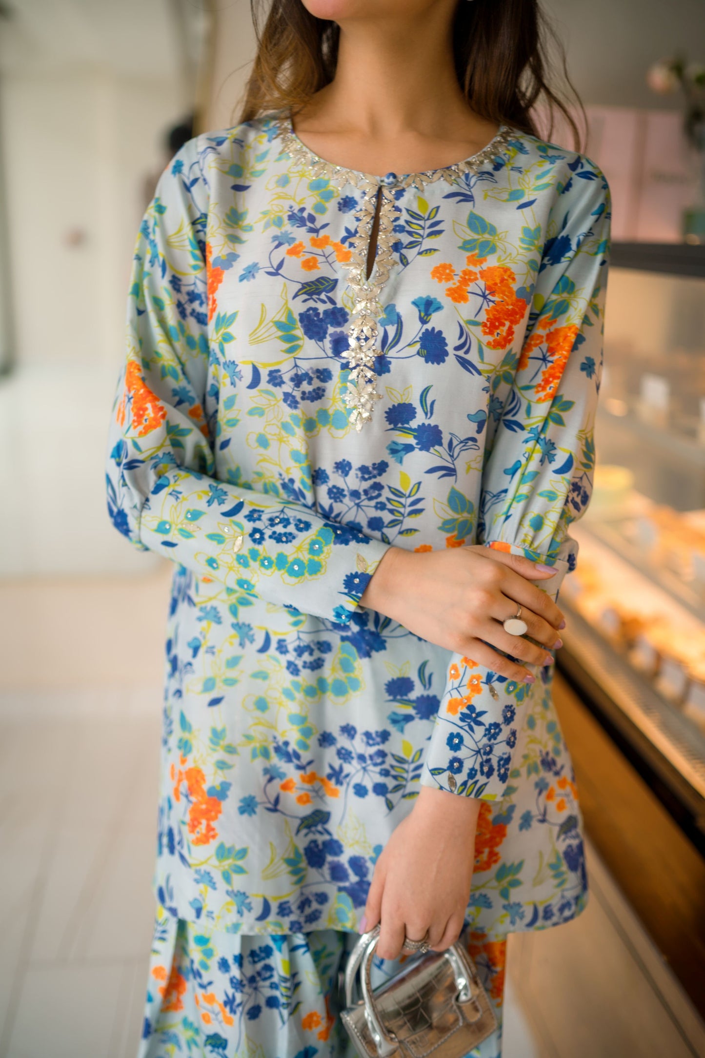 UZMA AFSHEEN - Blue Bele