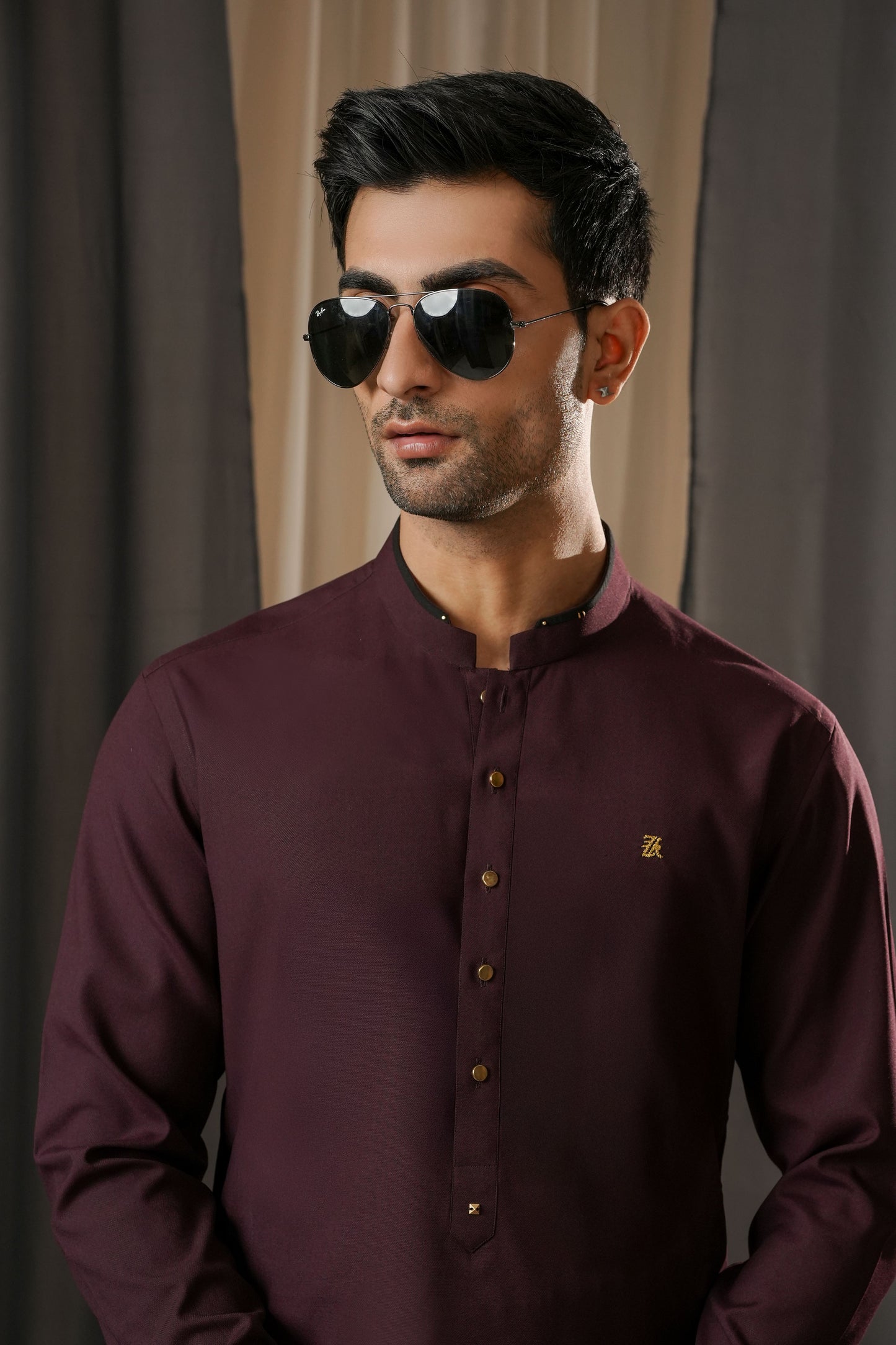 KUNZUL CHANNAR MENSWEAR - Wood Maroon Kurta Trouser