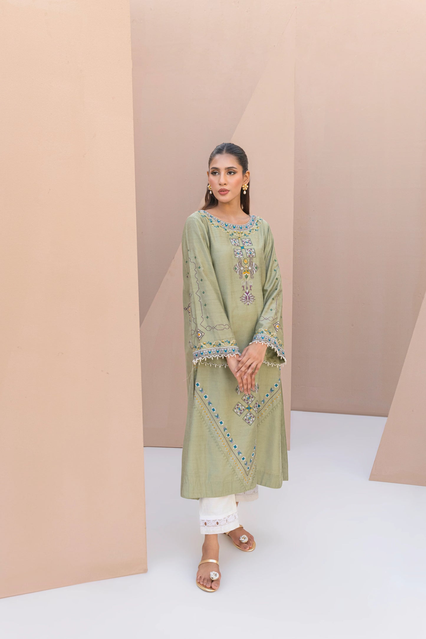 RIMSHA SHAIKHANI - Sabza Top