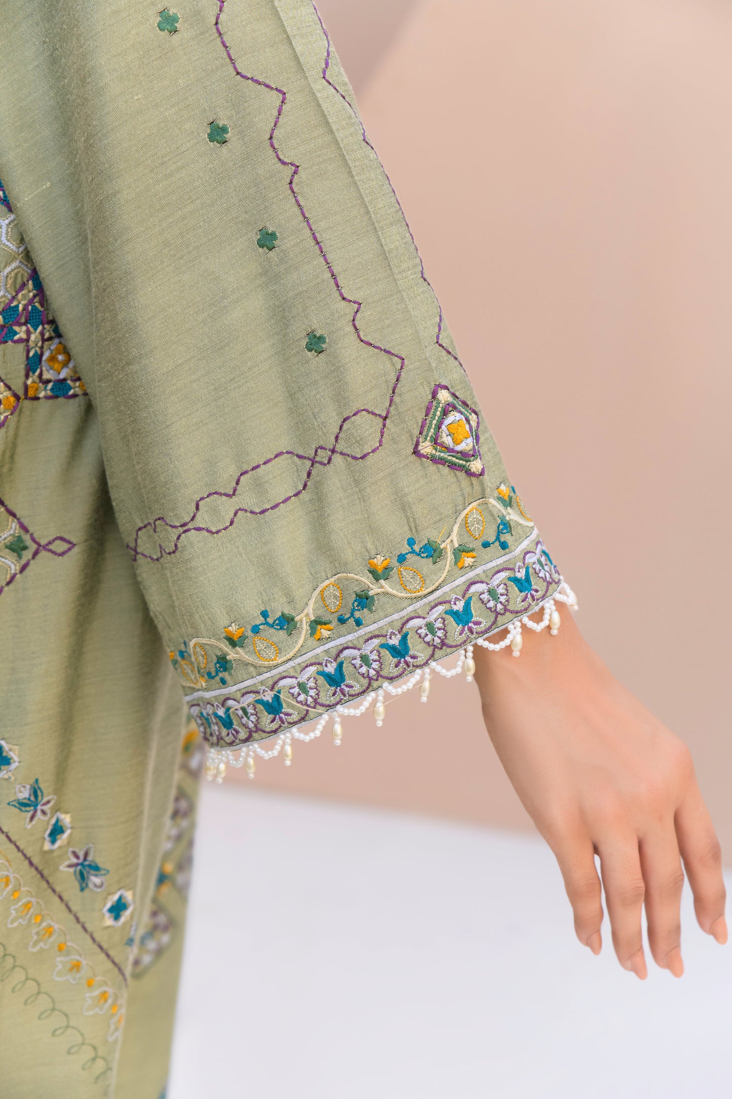 RIMSHA SHAIKHANI - Sabza Top