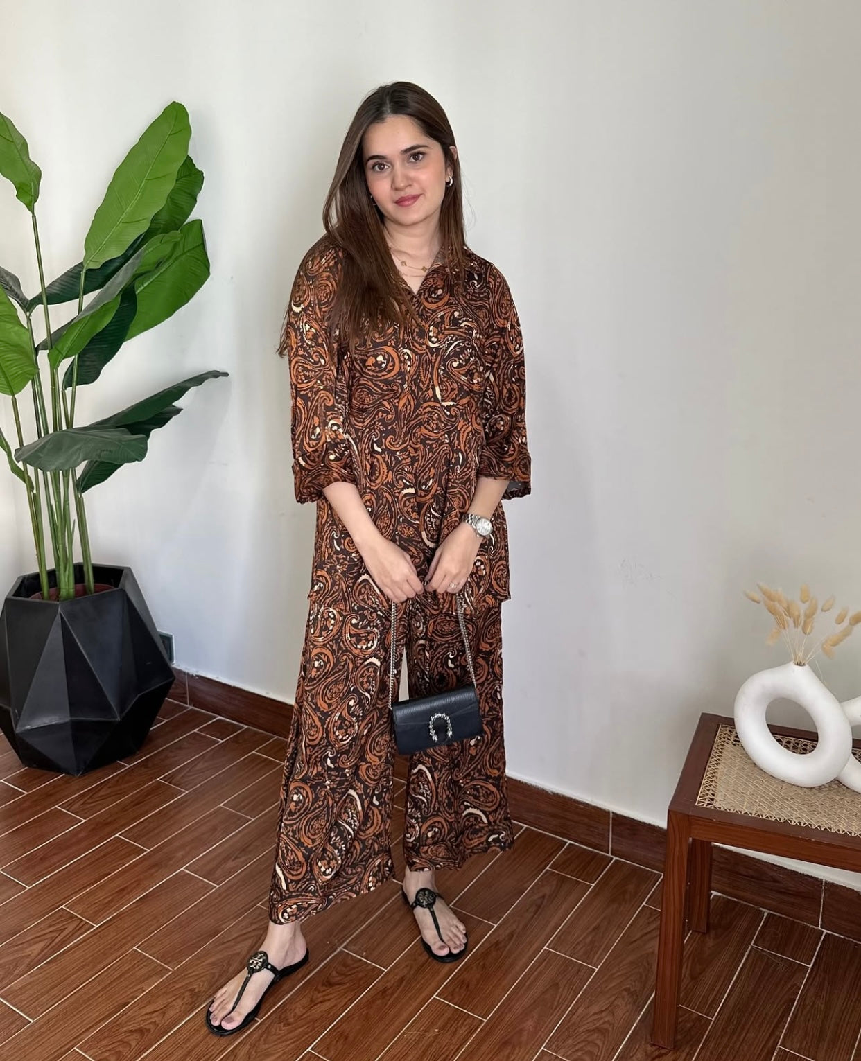 AMNA IQBAL - Brown Paisley