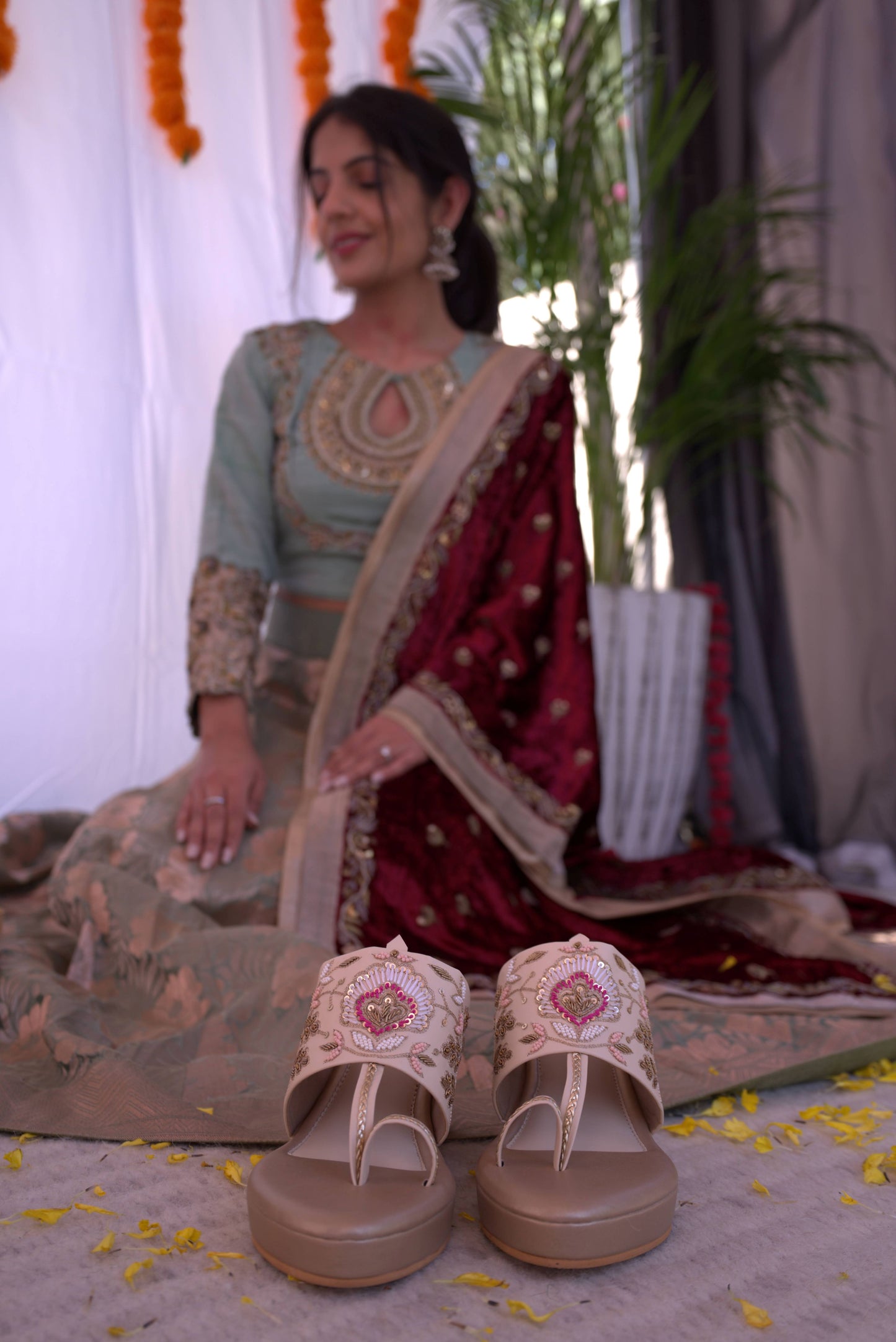 LOVE KAARI - Wild Flower Nude Wedge