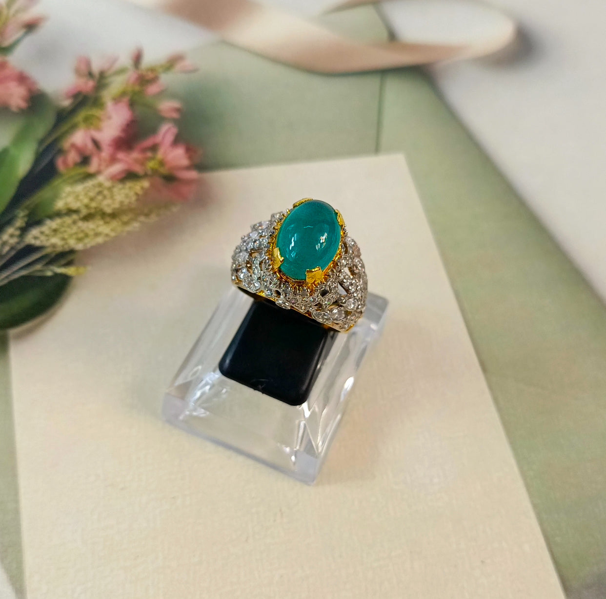 ZAHEEN KAMRAN - Silver Zircons Emerald Ring