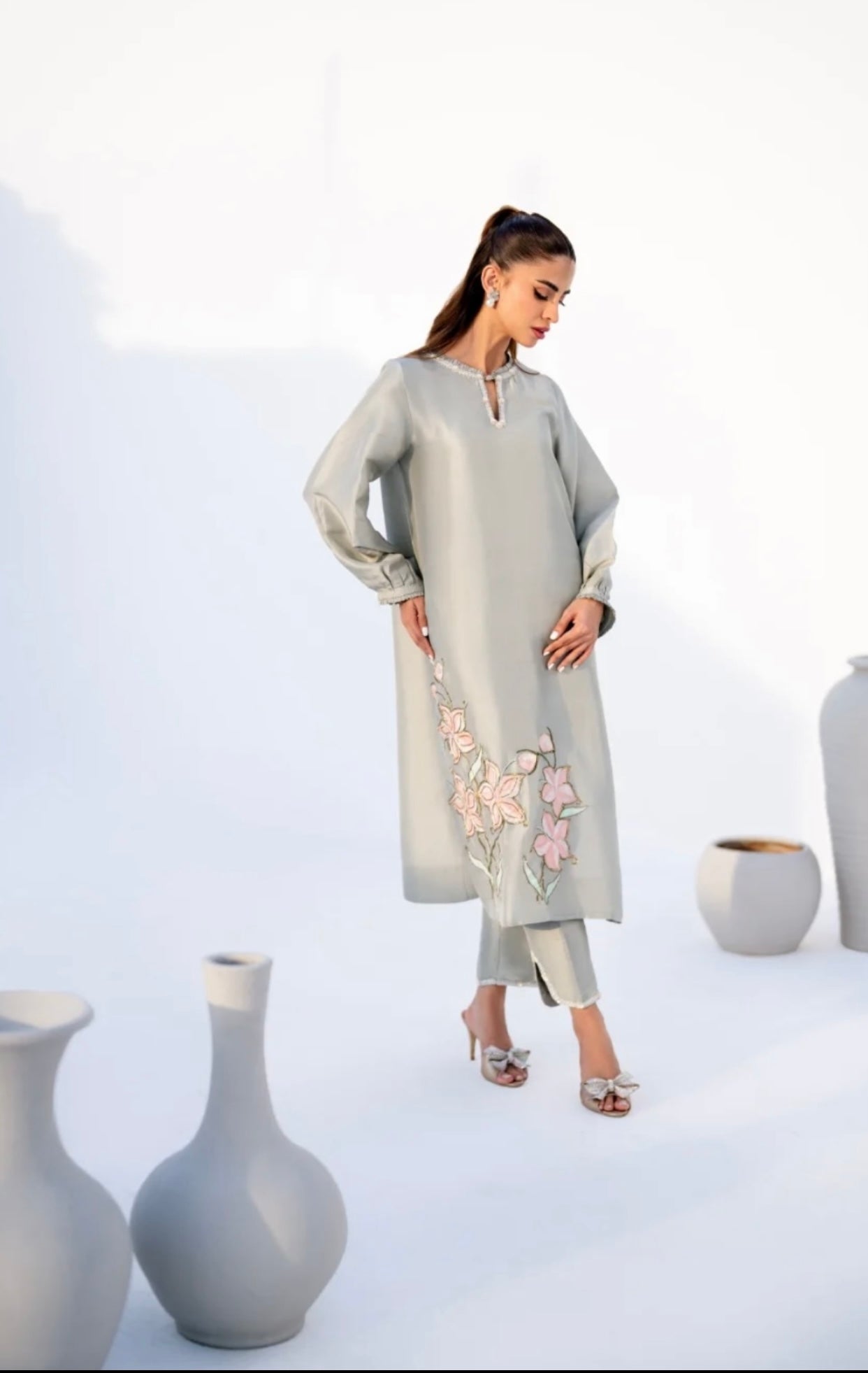 KOMAL LAKHANI - Gray Hand painted