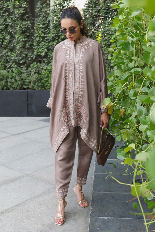 CHIC OPHICIAL - Cinnamon Peach