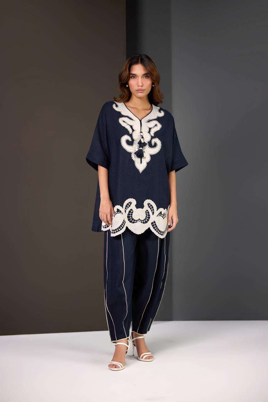 ALEENA FAREENA - Navy Daisy Delights with pants