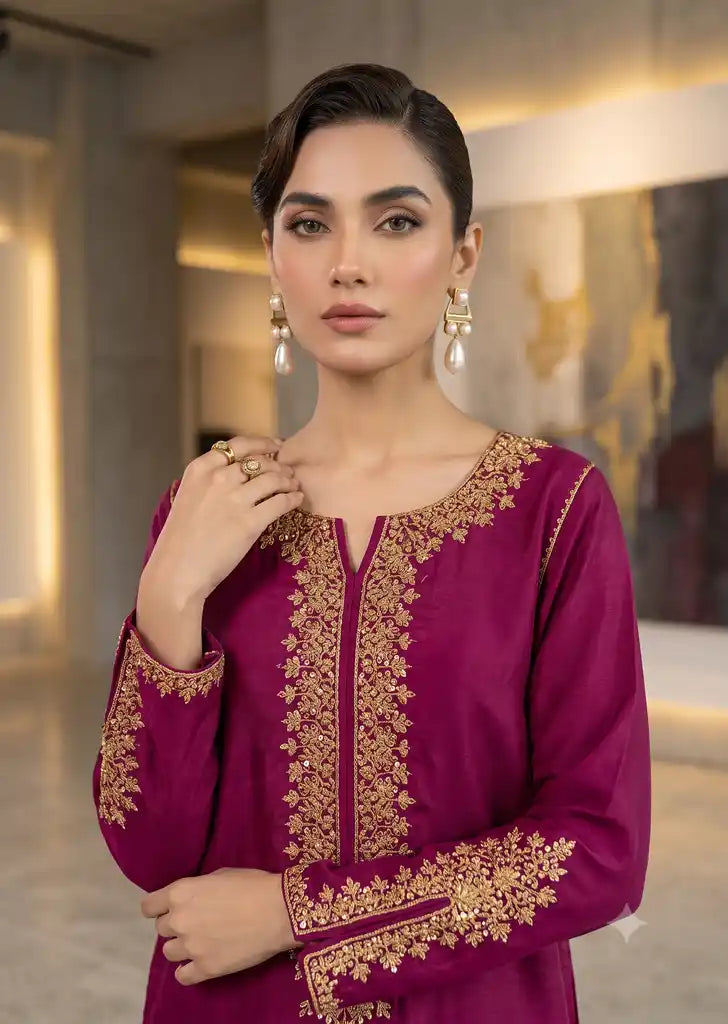 HAFSA MALIK - Isla Plum