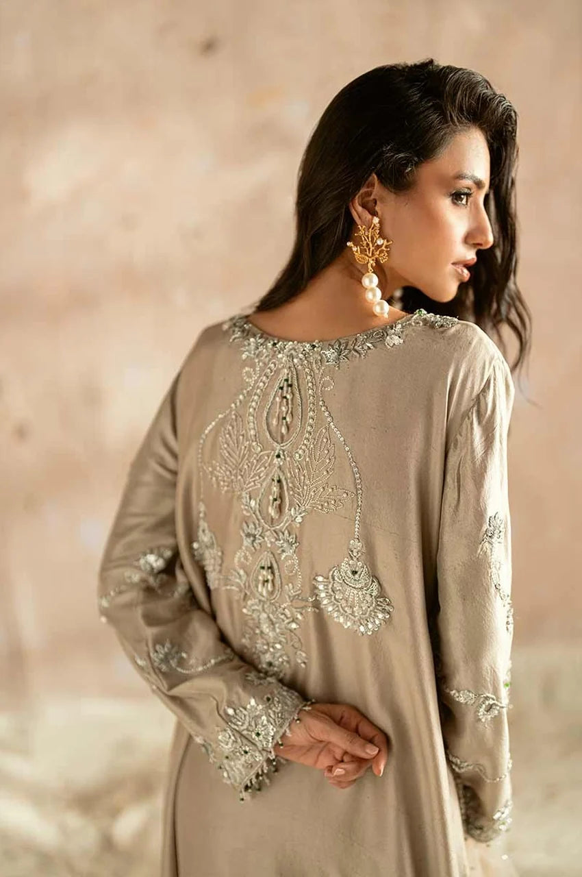 HAFSA MALIK - Victoria