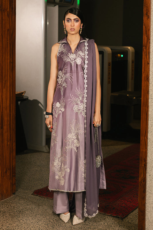 ZEB ZEESHAN - Solitaire with Sleeves