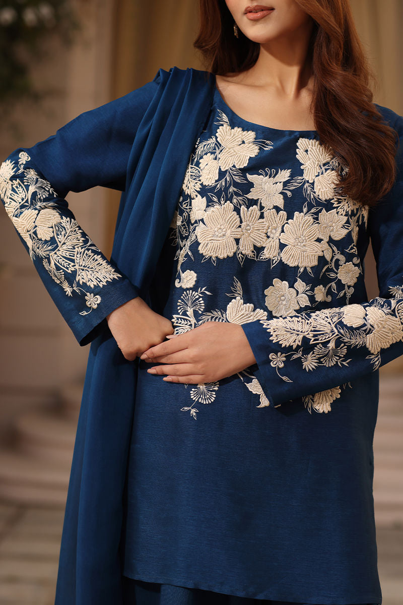 UZMA AND AFSHEEN - Safa
