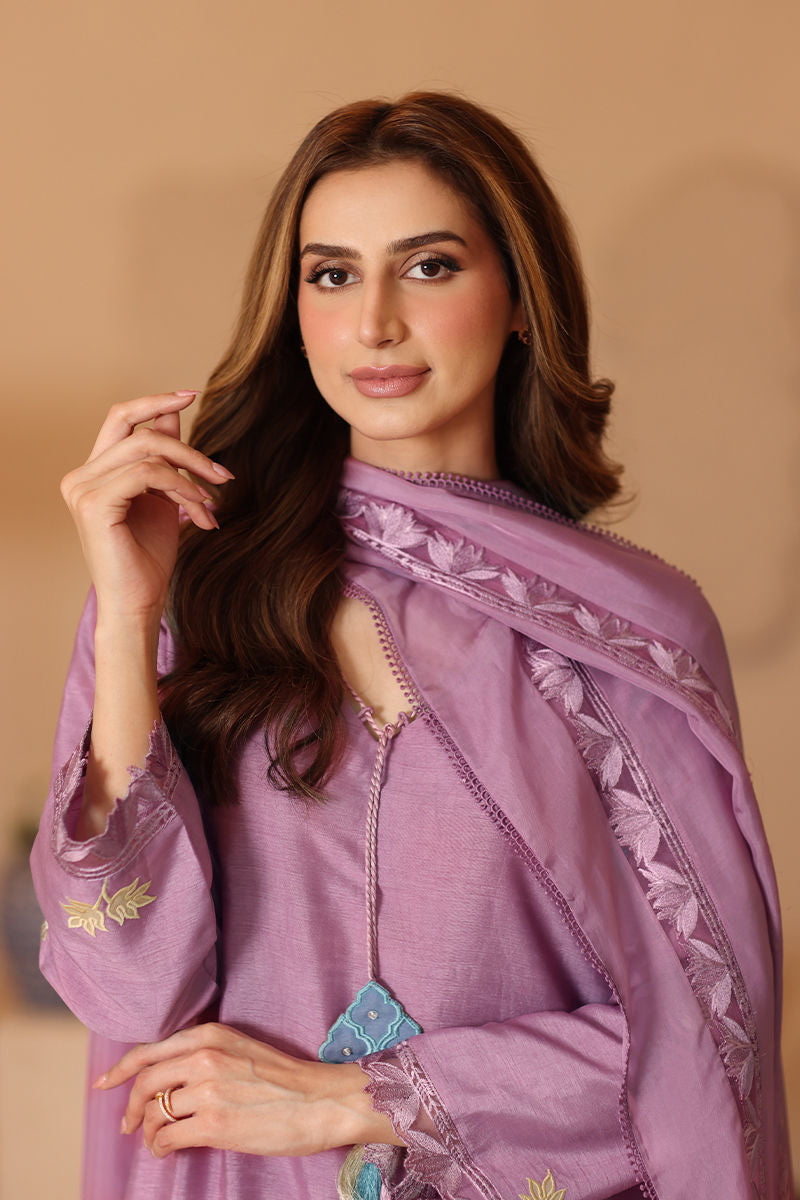 UZMA AND AFSHEEN-  Mauve Muse