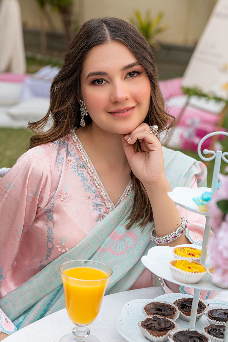 FATIMA KHAN - Zhalay