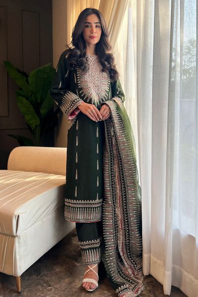 KHAKAA -Olive serene