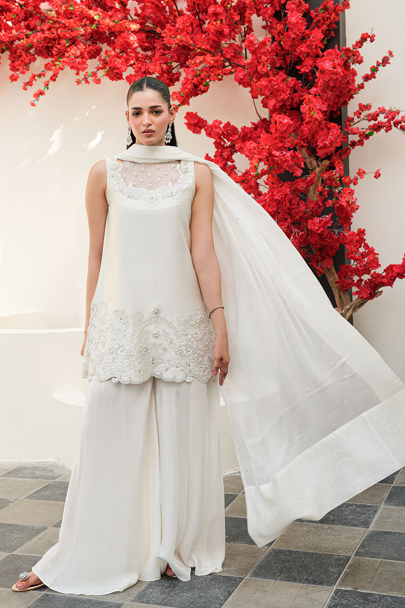 FATIMA KHAN -Luna pearl with sleeves