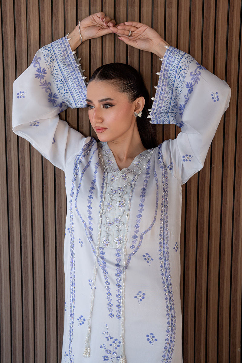 FATIMA KHAN - Eira Whisper