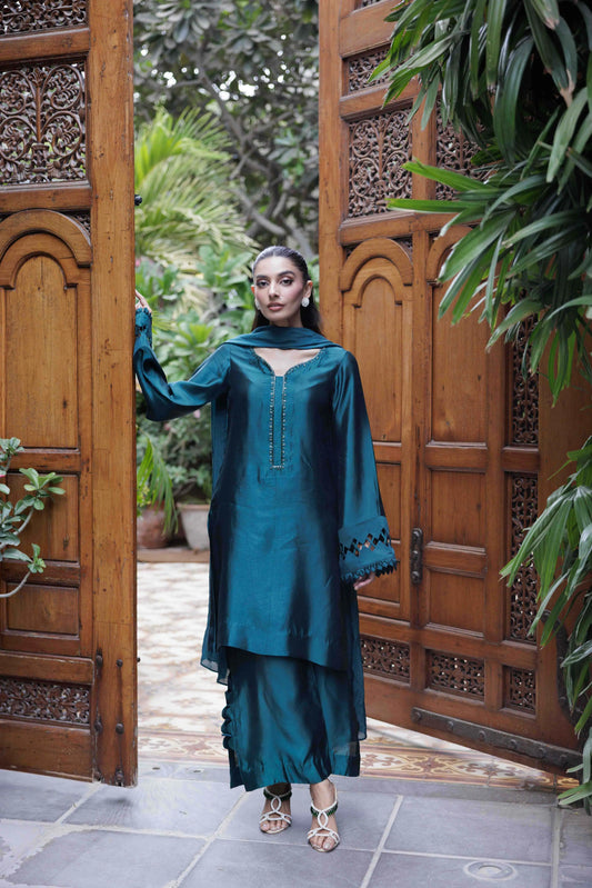 HUMAYUN ALAMGIR ( WOMENWEAR)-Teal Green
