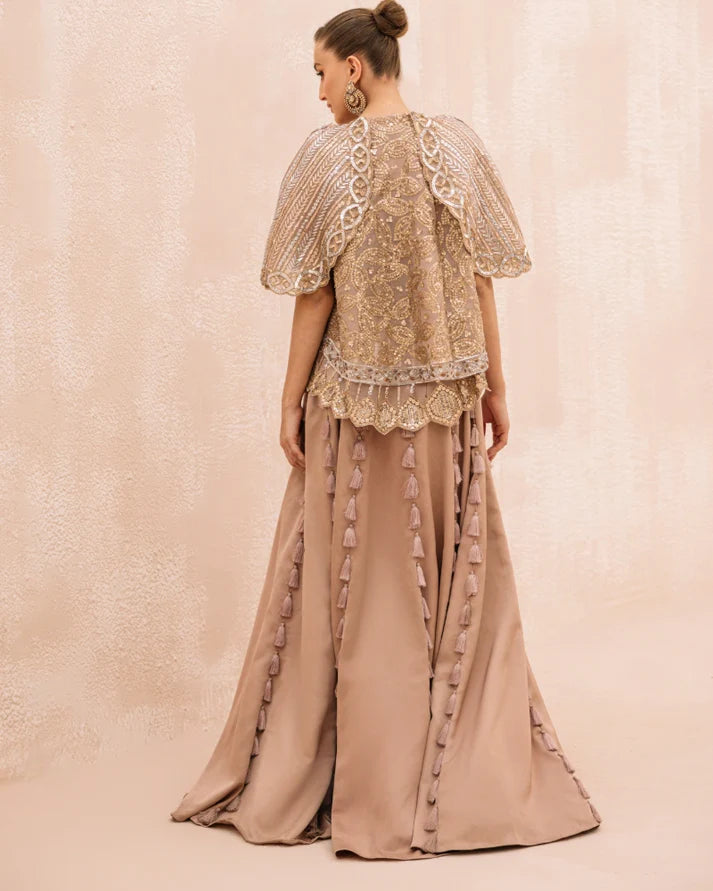 ALEENA FAREENA - Rayna Cape