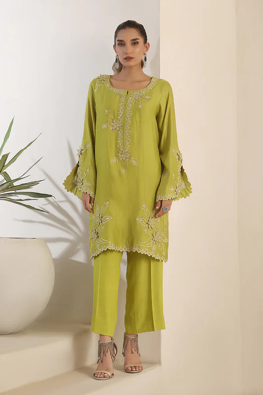 NIMRA KASHIF - Olira