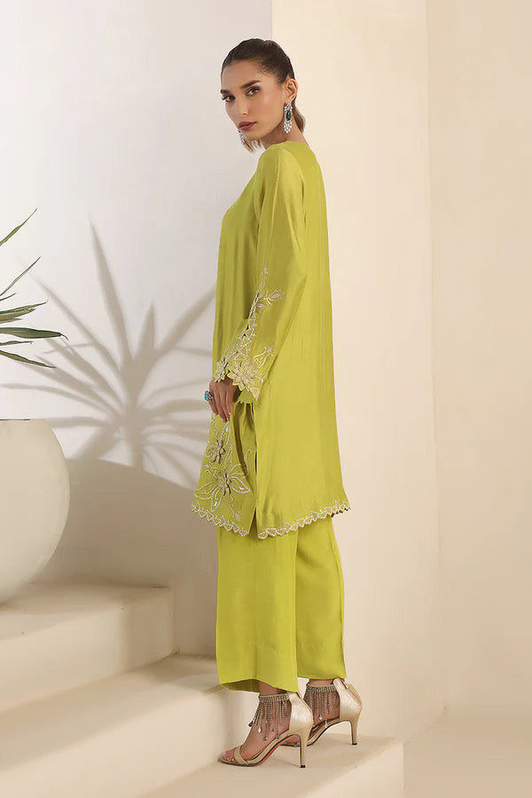 NIMRA KASHIF - Olira