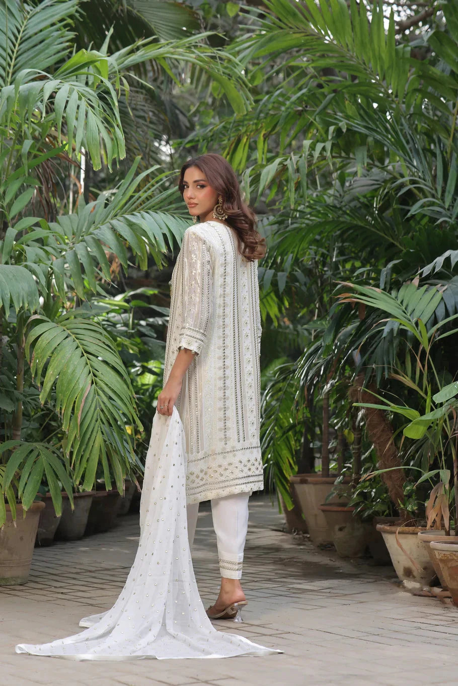 ERAM SHEIKH - Offwhite emb