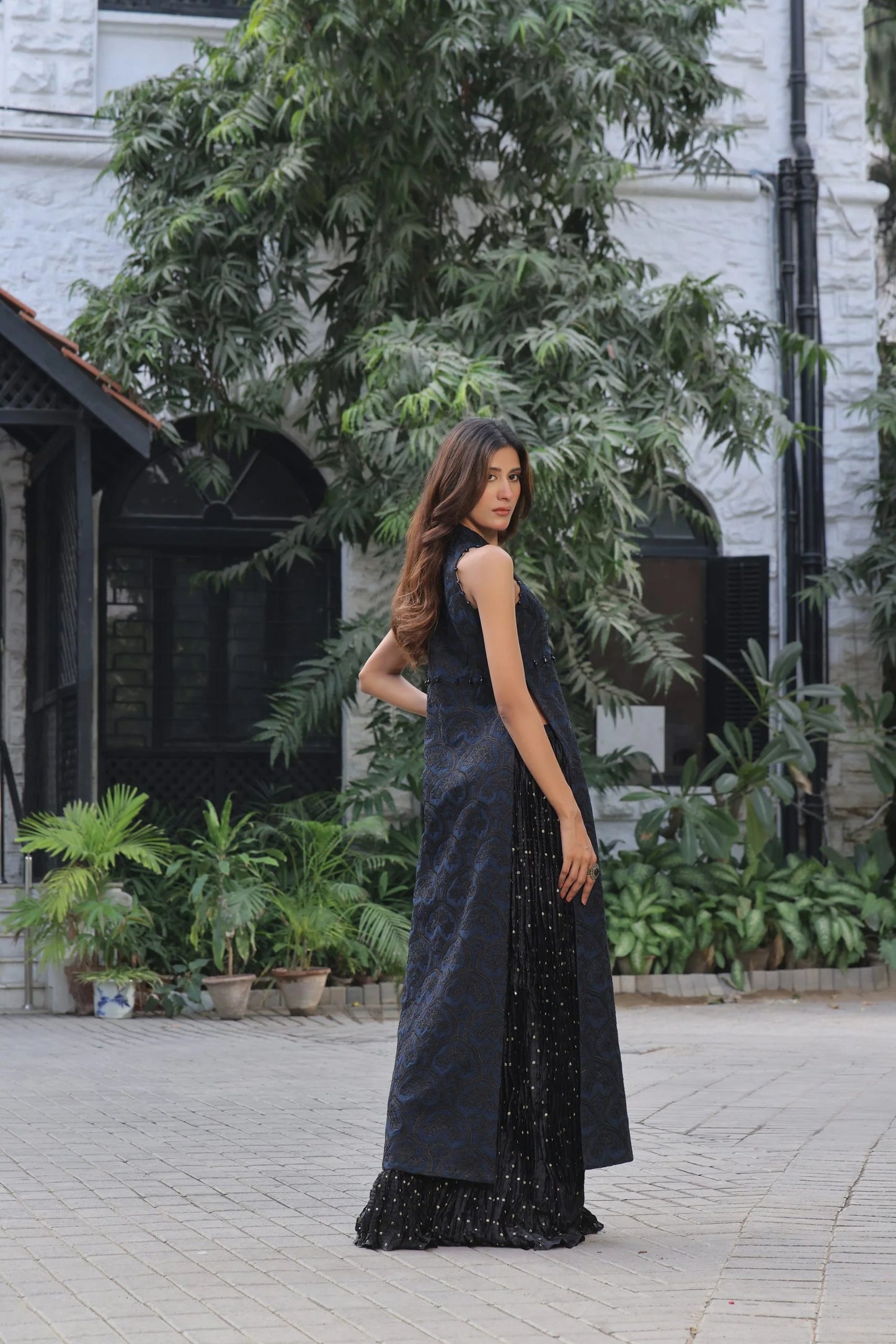 ERAM  SHEIKH - Crush lehenga and skirt