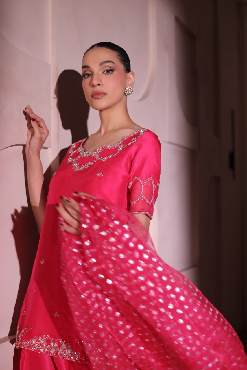 UZMA AND AFSHEEN - Pink Haze