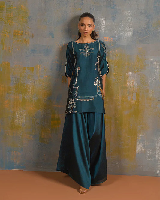 ZABRIC BY ZULEKHA AND SANA - Eluna
