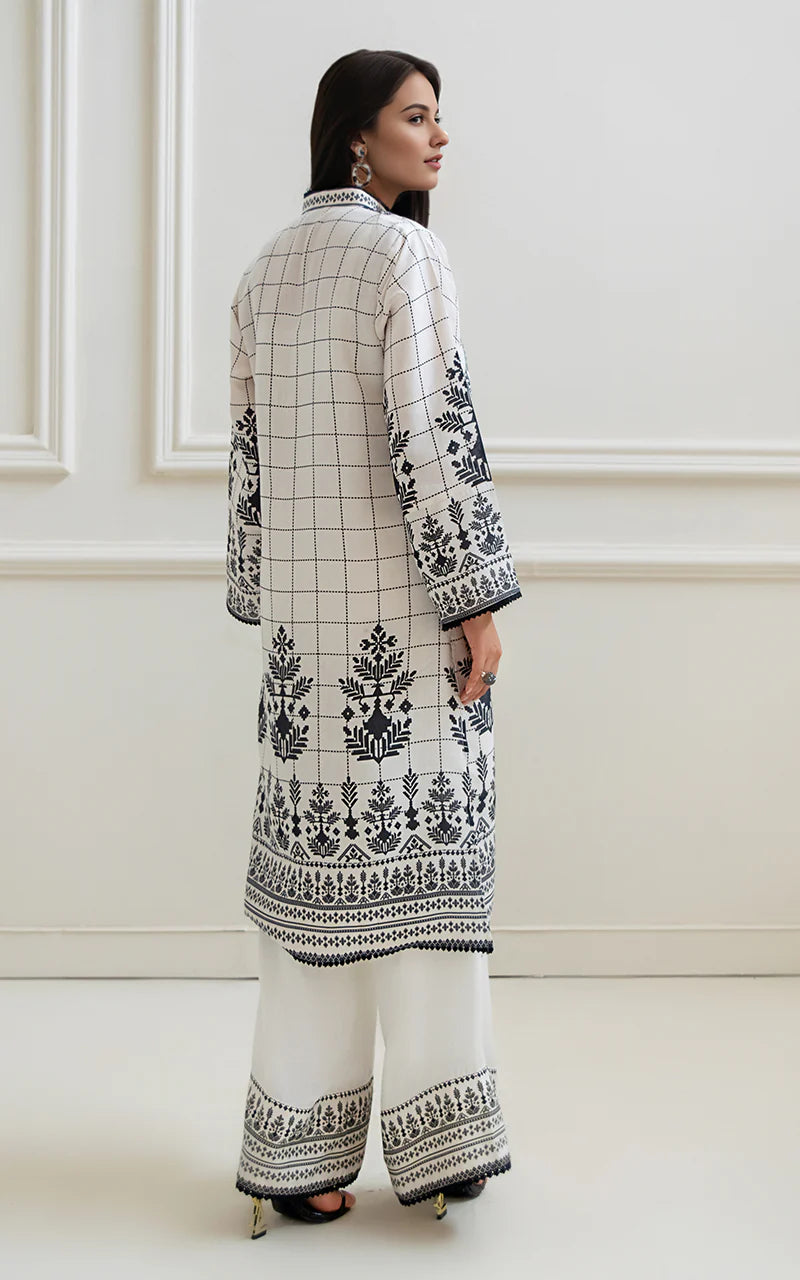 THREADS AND MOTIFS - Black and White Digital Print