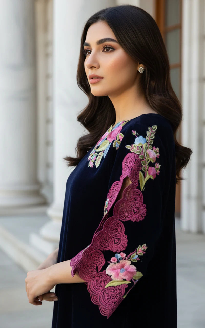 THREADS AND MOTIFS - Velvet blue