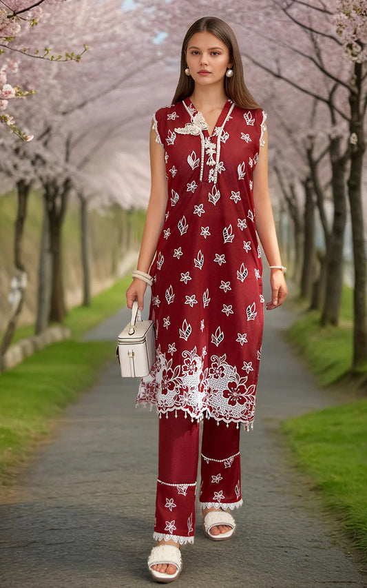 THREADS AND MOTIFS - Red Embroidered Sleeveless