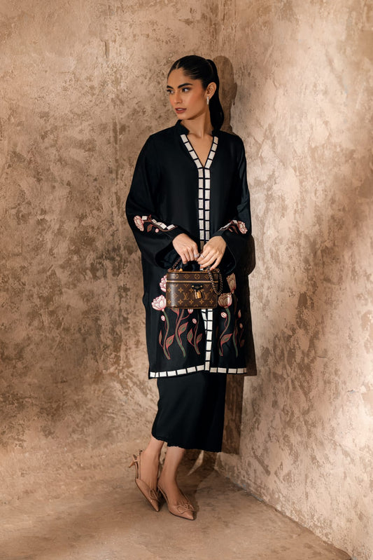 KOMAL LAKHANI -Black color Screen print