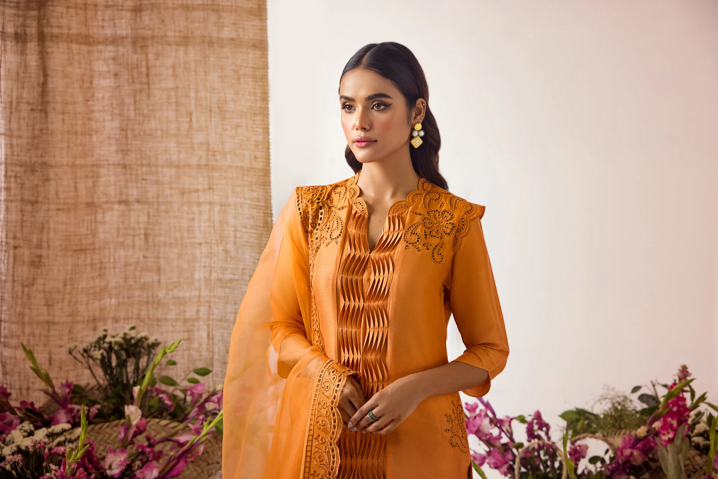 ANAM AHKLAQ - Pumpkin Spice