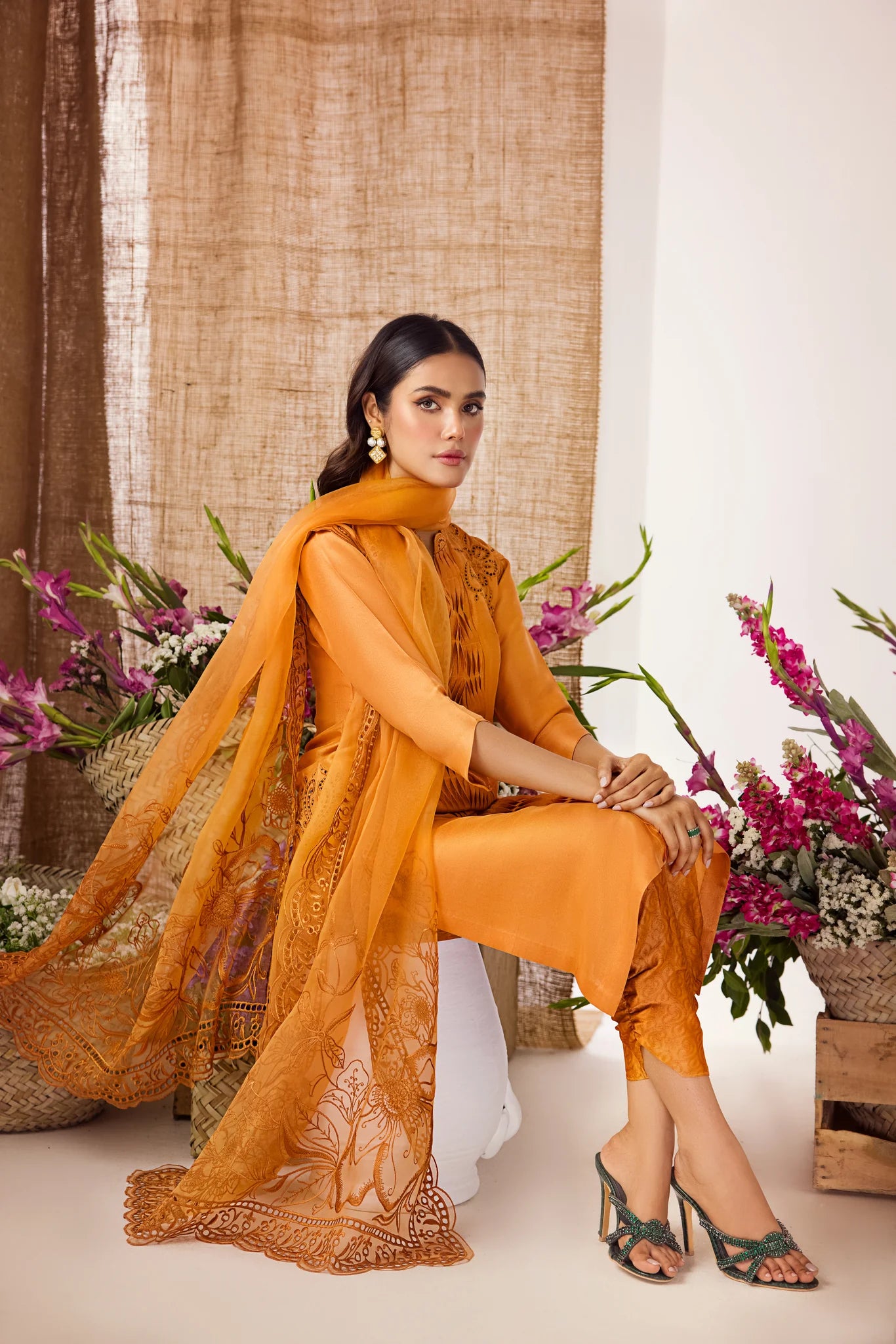 ANAM AHKLAQ - Pumpkin Spice
