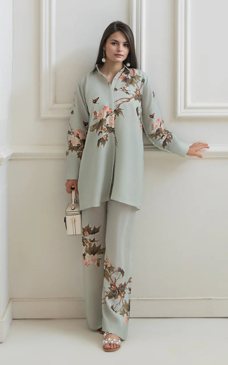 THREADS AND MOTIFS - Mint Green Printed with Collar