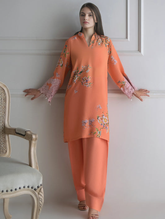 THREADS AND MOTIFS - Orange Printed