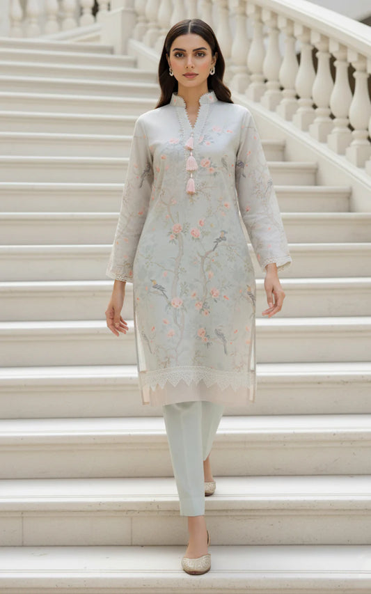 THREADS AND MOTIFS- Mint green